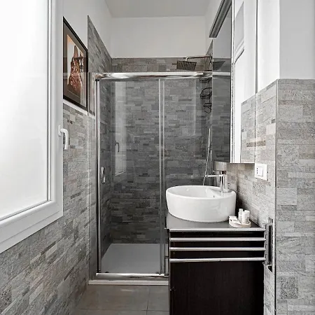 Apartament Luxury Next To The Francescana *